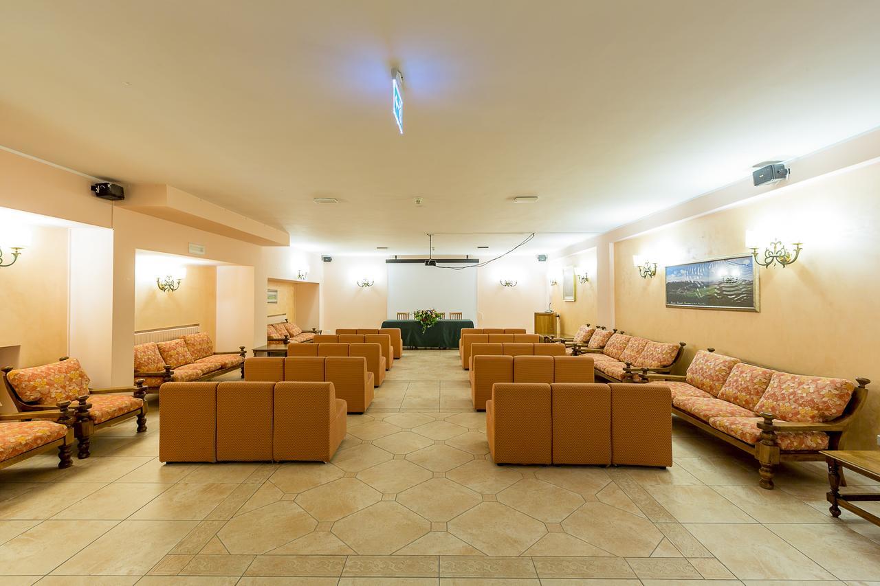 Hotel Trieste Roccaraso Esterno foto